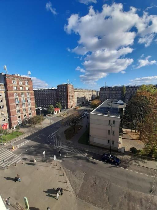 Apartmán Mieszkanie Na Doby Plac Hallera Varšava Exteriér fotografie